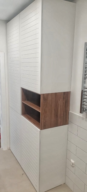 Шкаф в ванную комнату Шкаф в ванную комнату